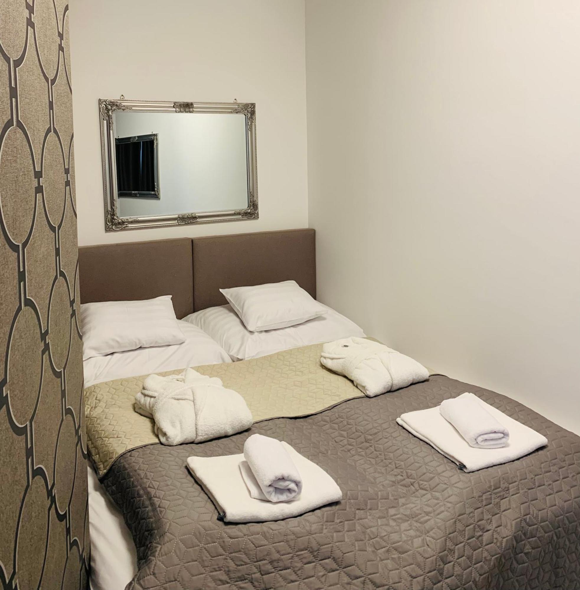 Spa Residence Carbona Heviz Apartments Kakadu 203 B מראה חיצוני תמונה